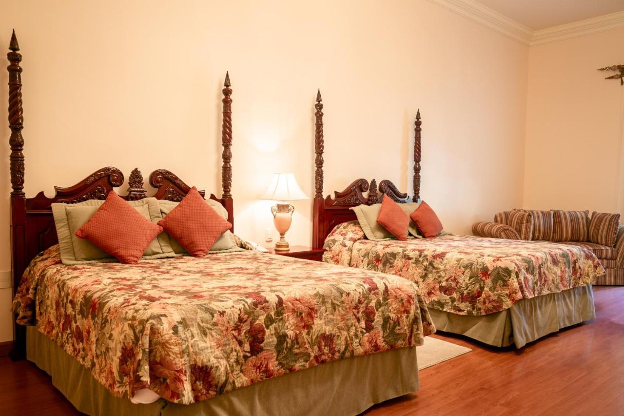 Hotel Real Hacienda Santo Tomas Colonia Gustavo Baz Prada 外观 照片